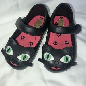 Black cats